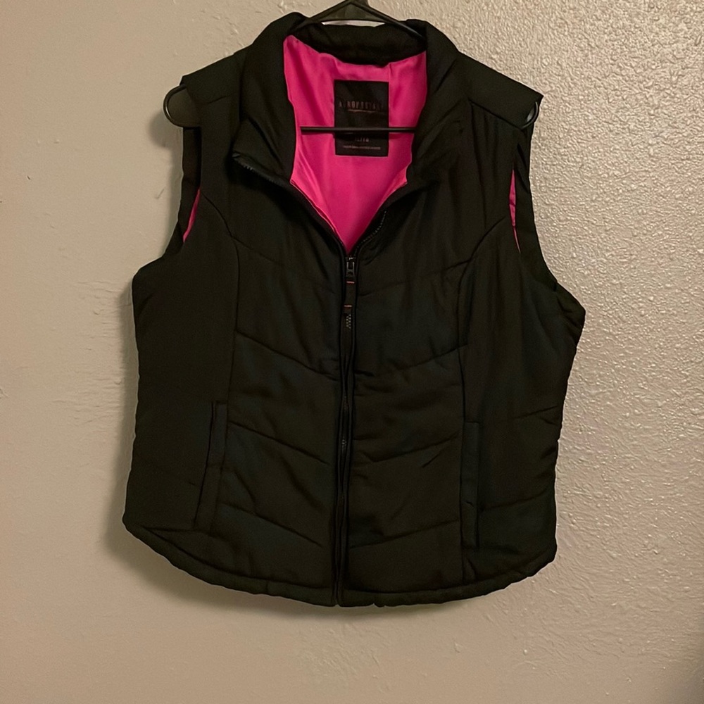 EUC Aeropostale puffer vest